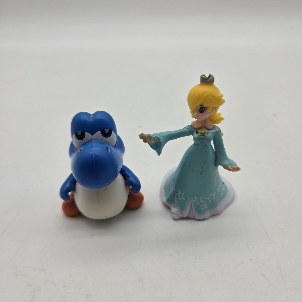 World Of Nintendo Blue Baby Yoshi Jakks Figure 2.5 inch Rare + Rosalina Figurine